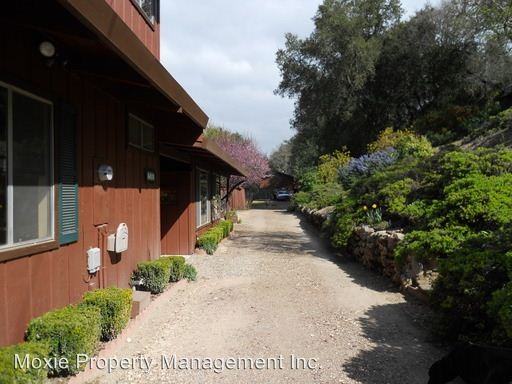 1745 Adelaida Rd - Photo 2 of 24