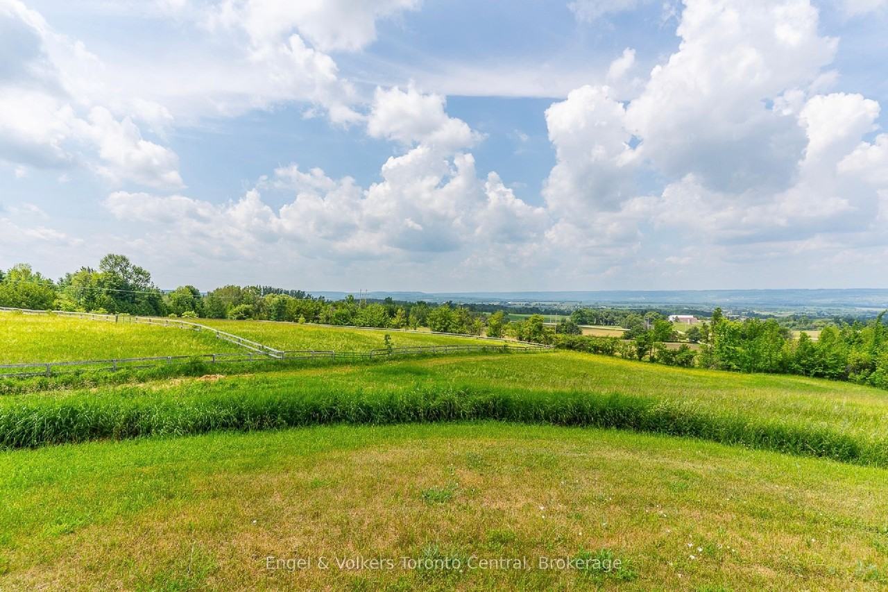 496083 Grey Road 2 - Photo 2 of 26