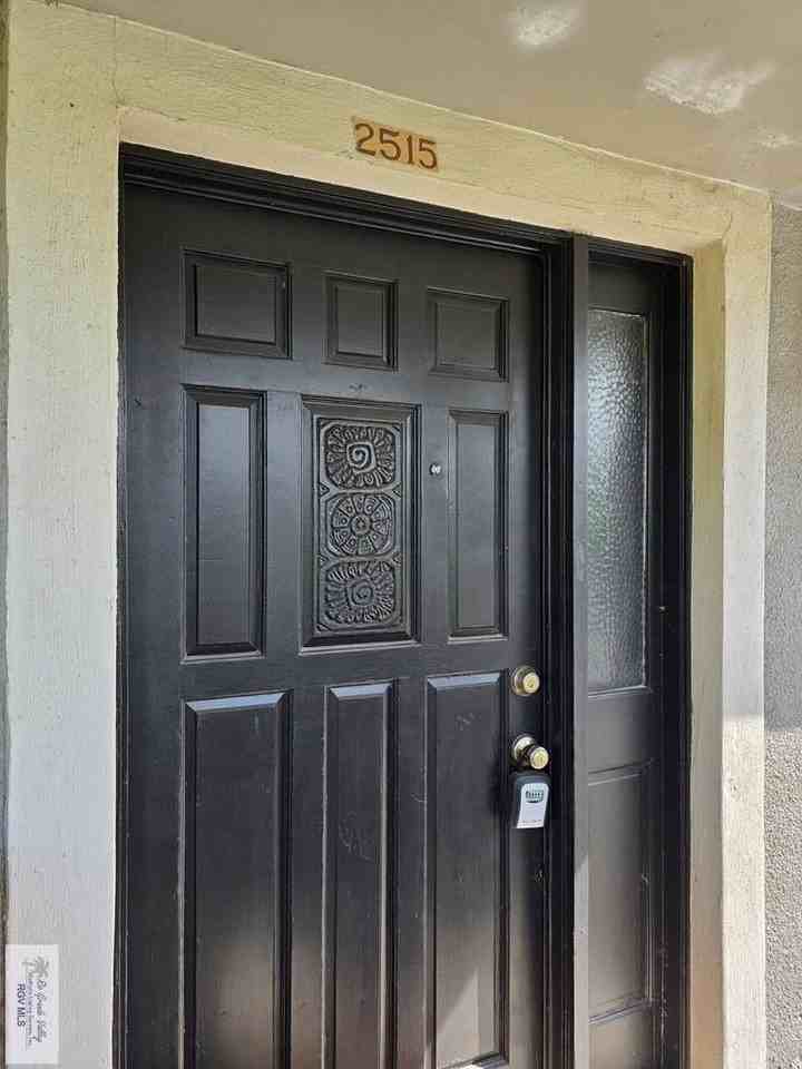 2515 El Dorado Ave - Photo 2 of 31