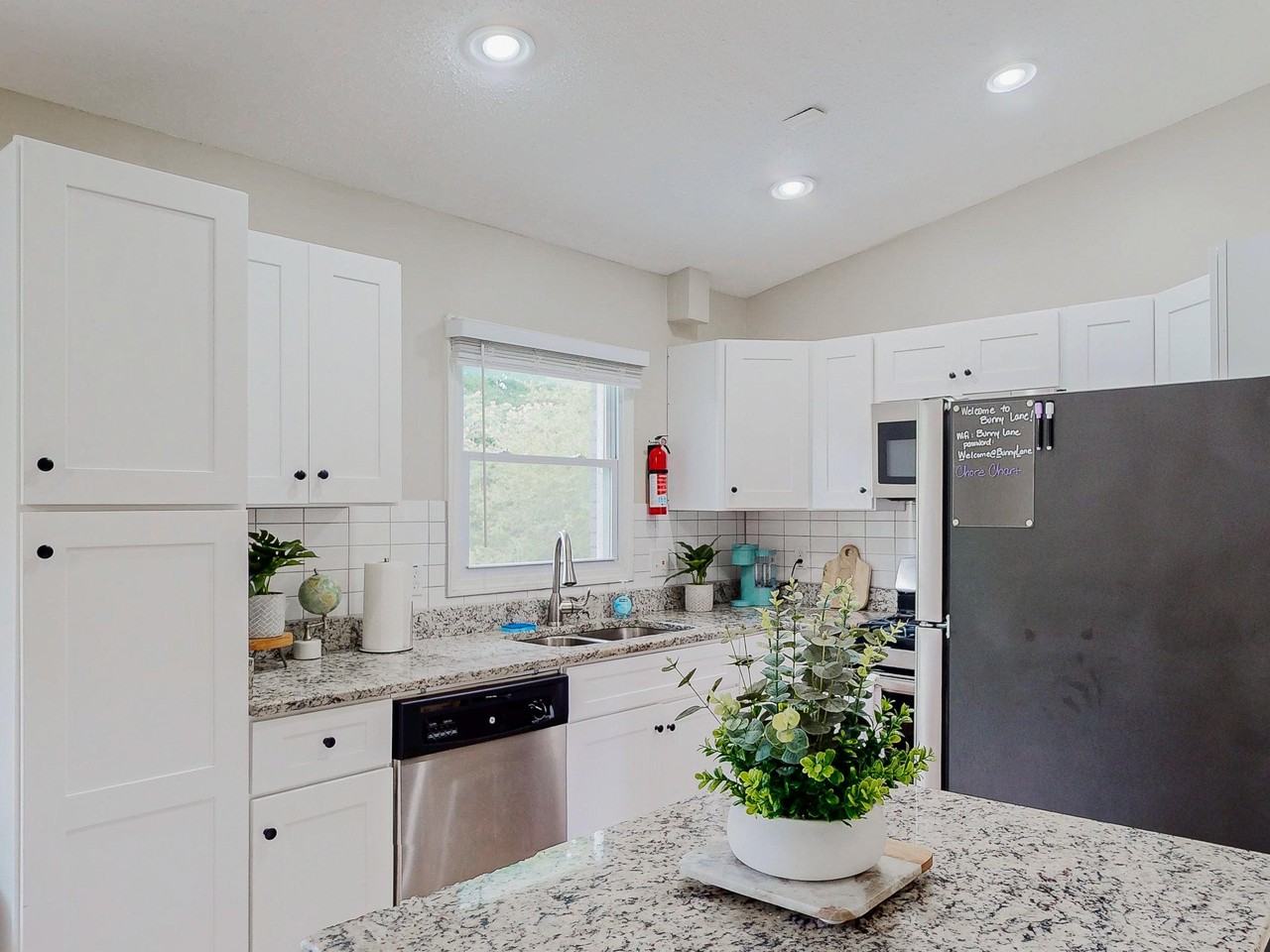 Bunny Ln - Photo 3 of 13