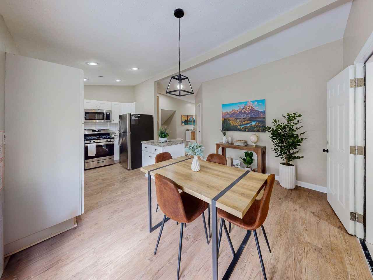 Bunny Ln - Photo 7 of 13