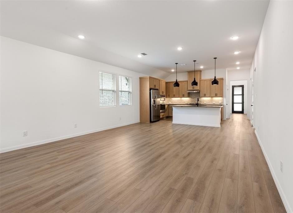 2011 Redtail Dr - Photo 5 of 27