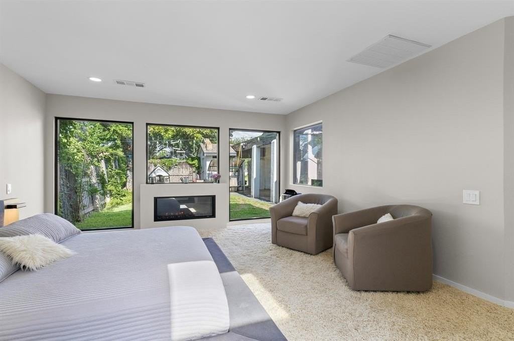 16831 Thomas Chapel Dr - Photo 4 of 18