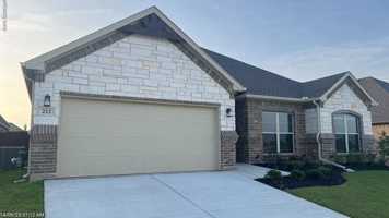 featured image of 212 Navajo Trl