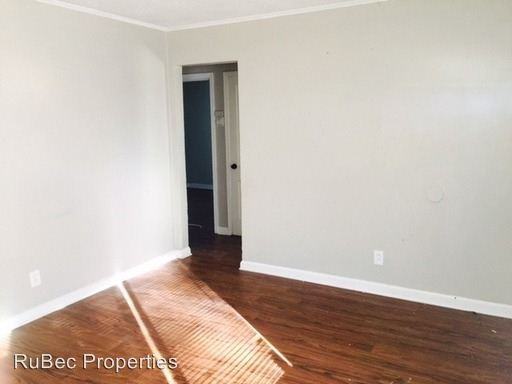 2115 Double Oaks Rd - Photo 3 of 8