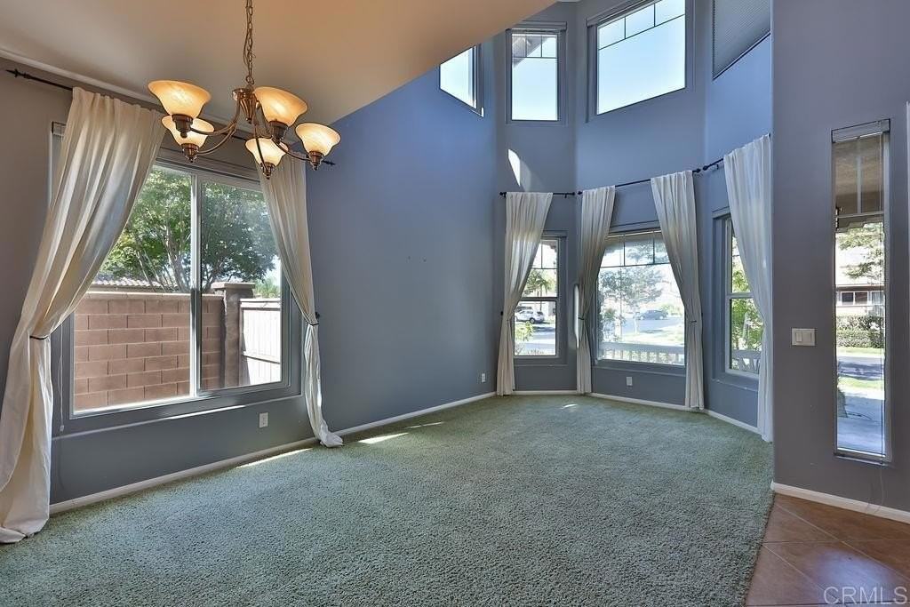 1046 Strawberry Creek St - Photo 4 of 27