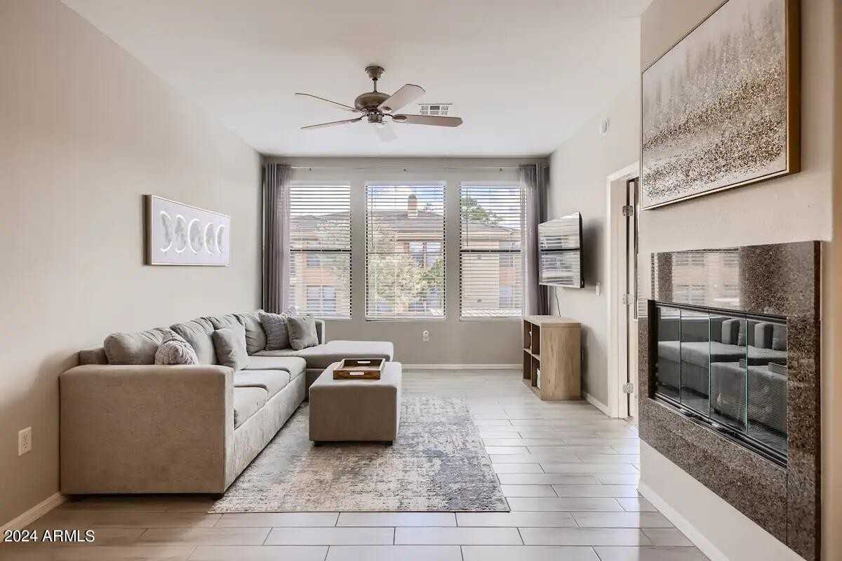 6900 East Princess Drive - Photo 3 of 19