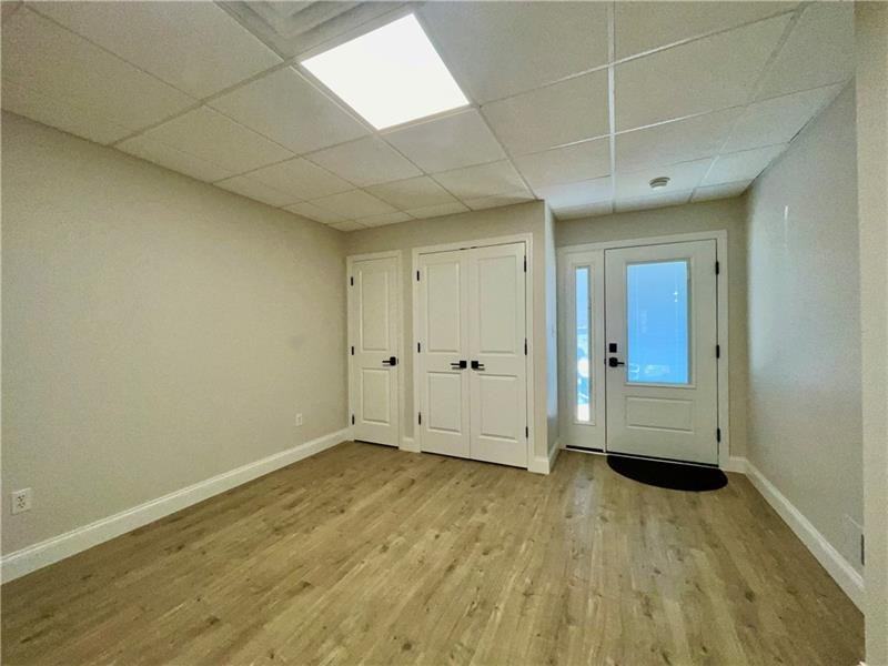 24 W Pike St - Photo 2 of 18