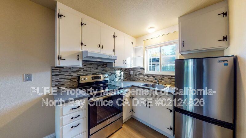560 Dexter St #I - Photo 5 of 10