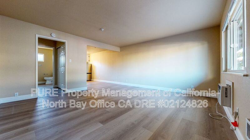 560 Dexter St #I - Photo 6 of 10