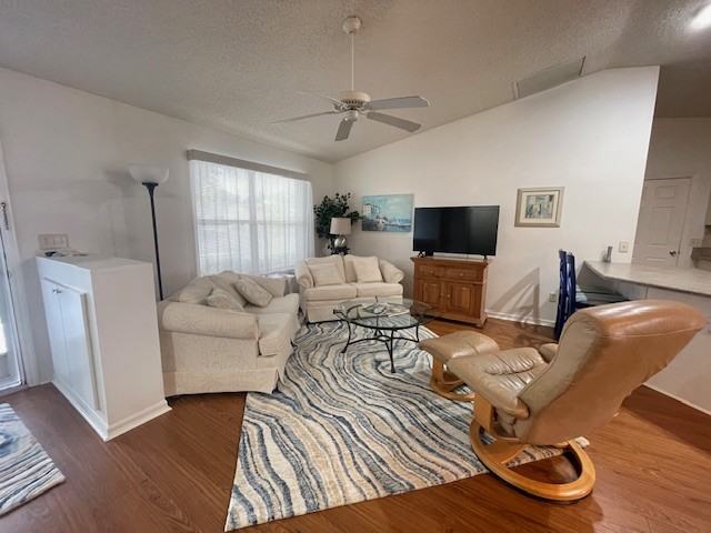 17442 Southeast 79th Lovewood Avenue - Photo 2 of 21