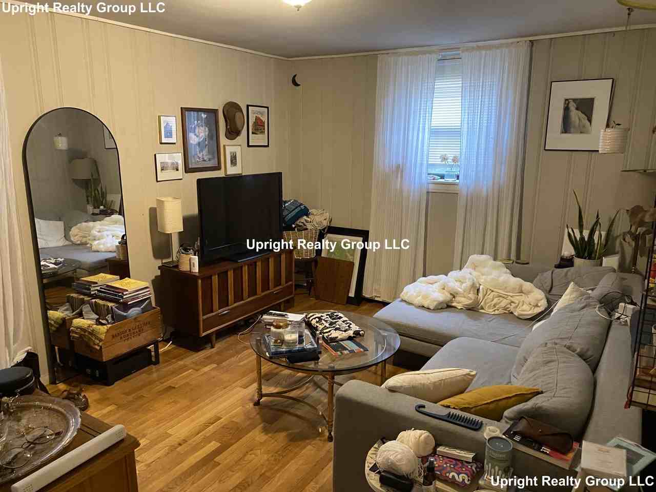 18 Park Vale Ave #2B - Photo 2 of 13