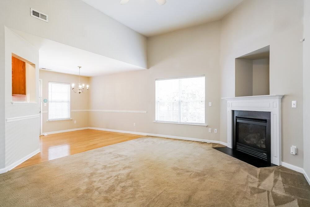 840 Red Oak Tree Dr - Photo 5 of 17
