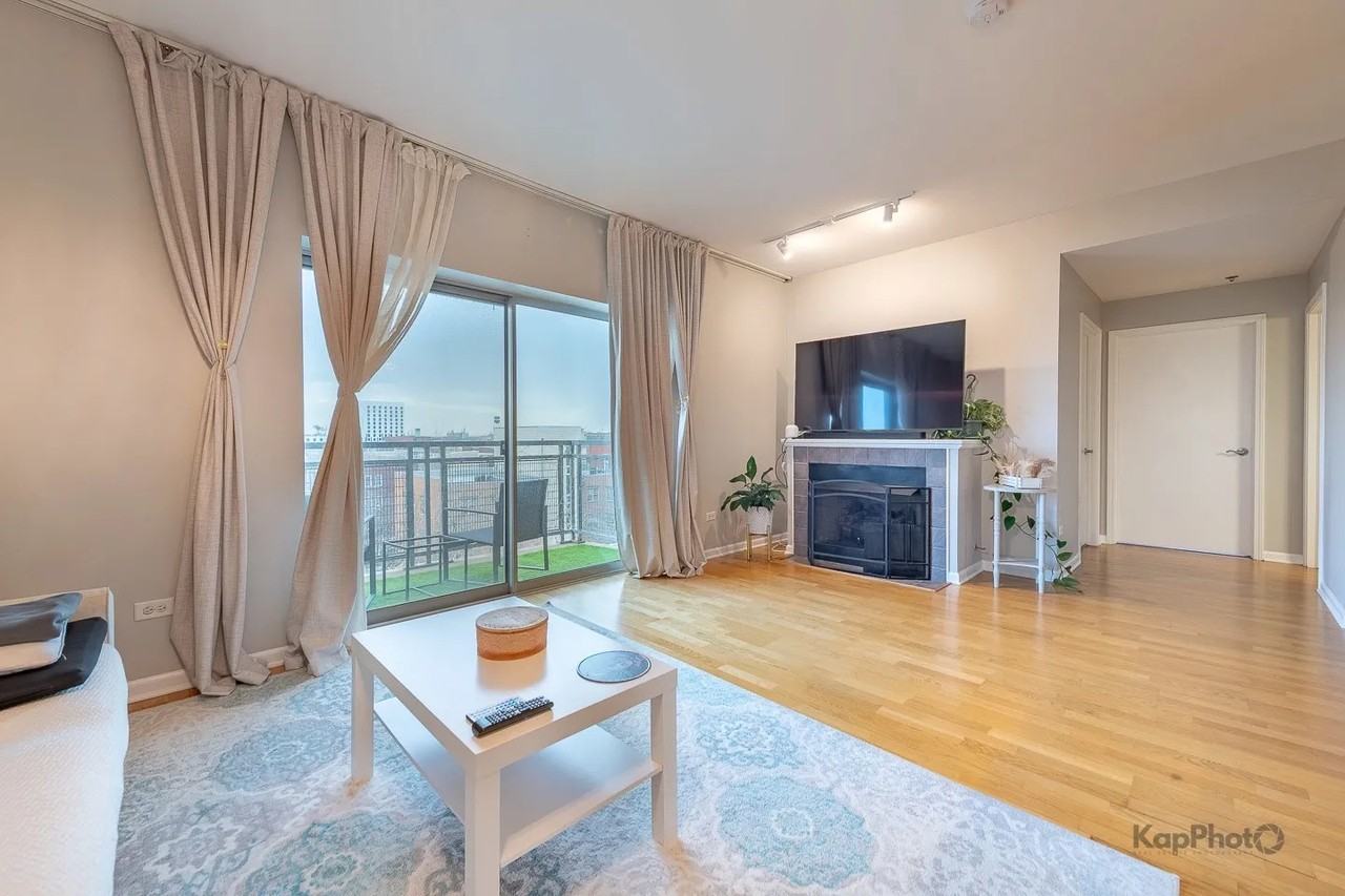 100 N Hermitage Ave - Photo 5 of 25