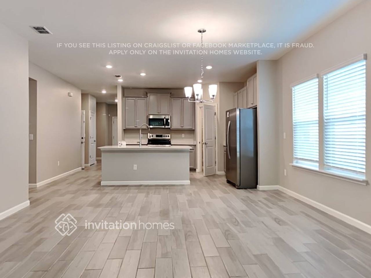 9822 Lemon Grass Ln - Photo 4 of 23