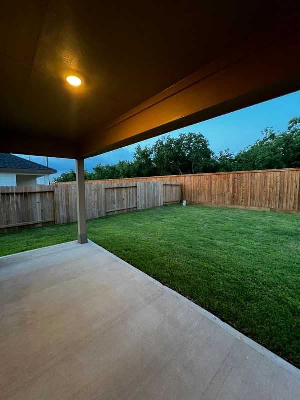 8439 Sandy Coral Ln - Photo 2 of 5