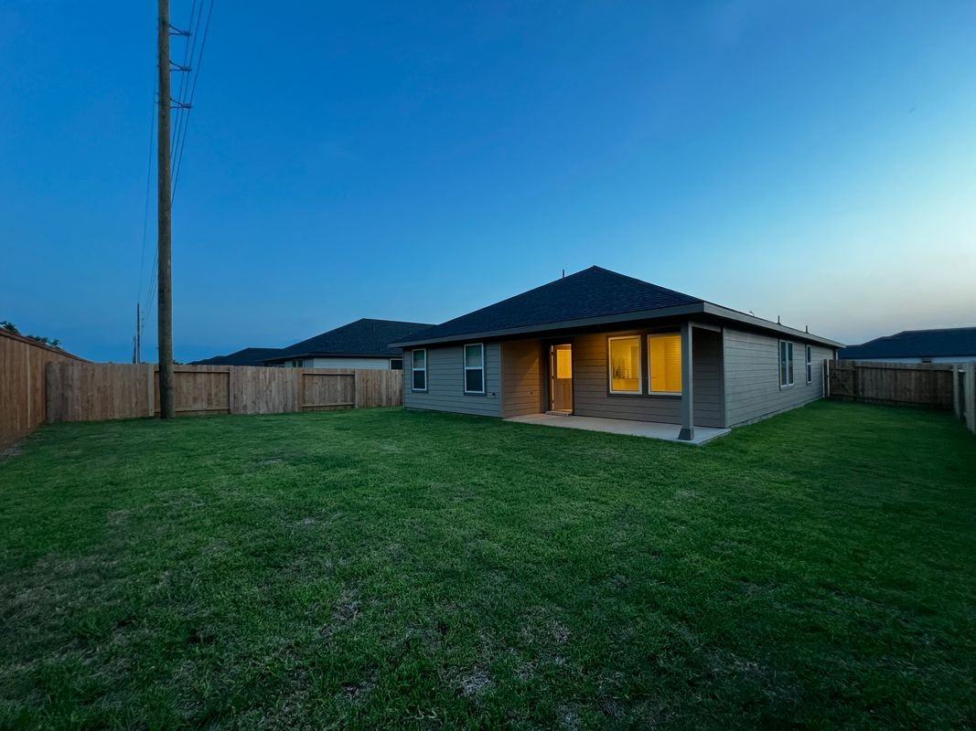 8439 Sandy Coral Ln - Photo 3 of 5