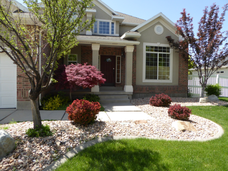 388 E Draper Downs Dr - Photo 2 of 10