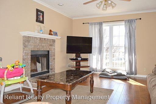 1035 Summerhaven Rd - Photo 3 of 15