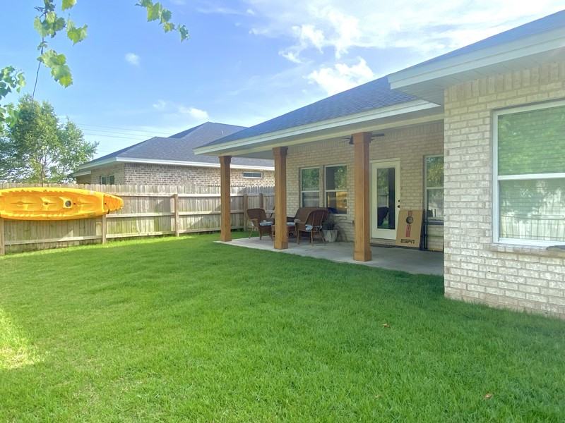 2606 Outlaws Way - Photo 2 of 17