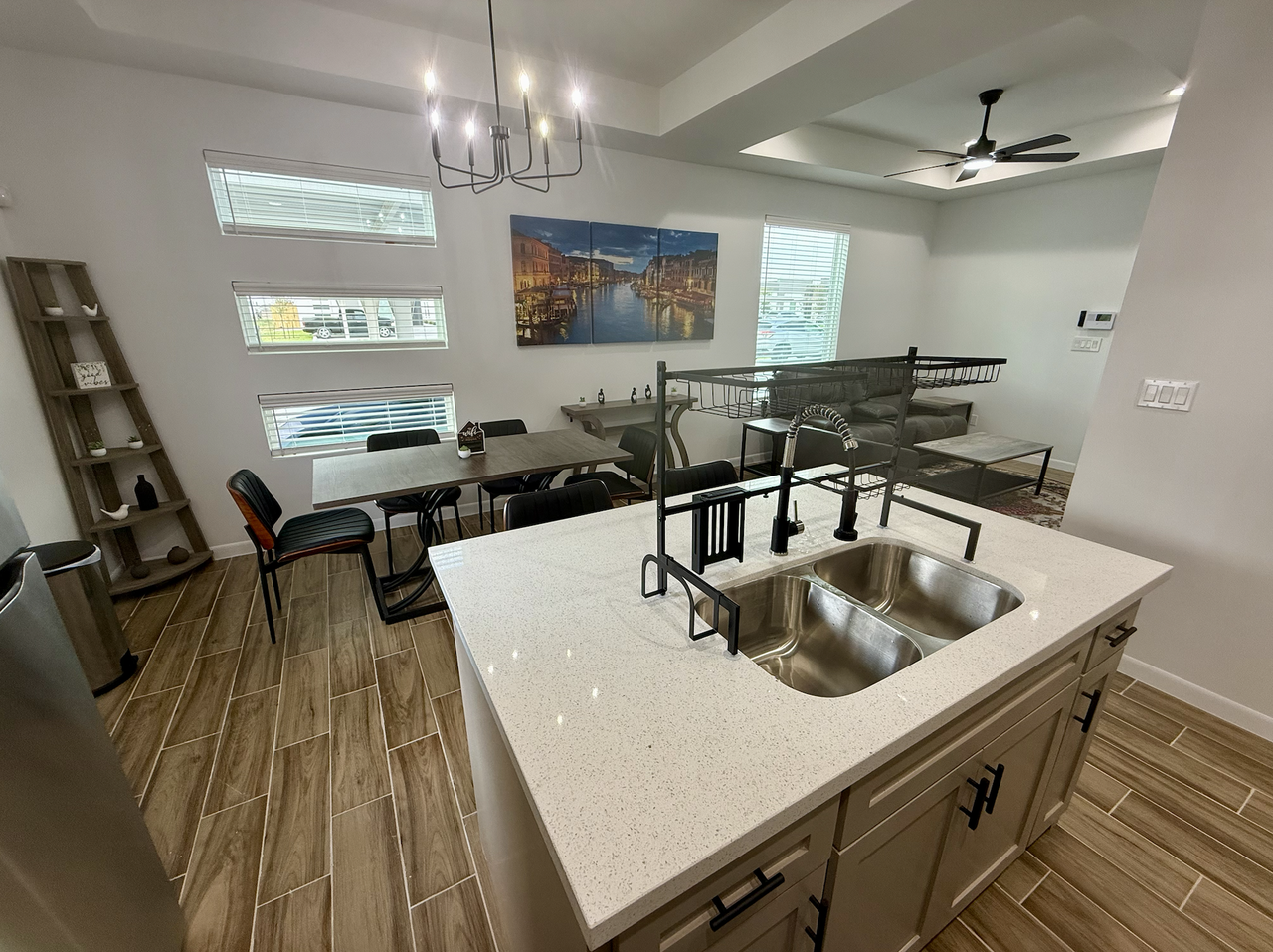 3309 Wolf Creek Ave #3 - Photo 7 of 19