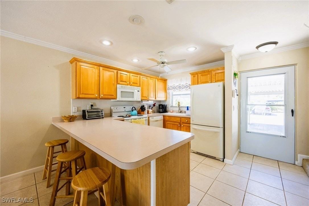 6777 Winkler Rd Unit 150 #150 - Photo 4 of 47