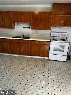 4425 Ringwood Rd - Photo 3 of 6