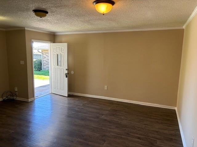 352 Firethorn Dr - Photo 3 of 20