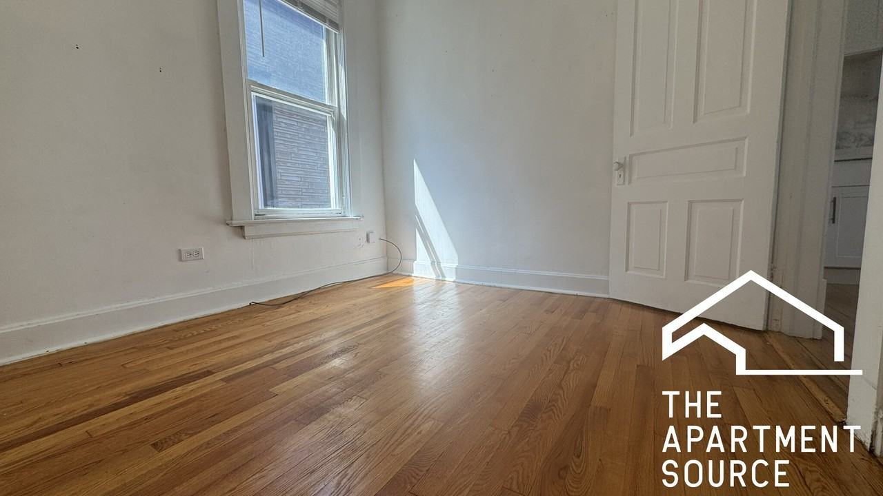 2049 N Bingham St #2F - Photo 5 of 16