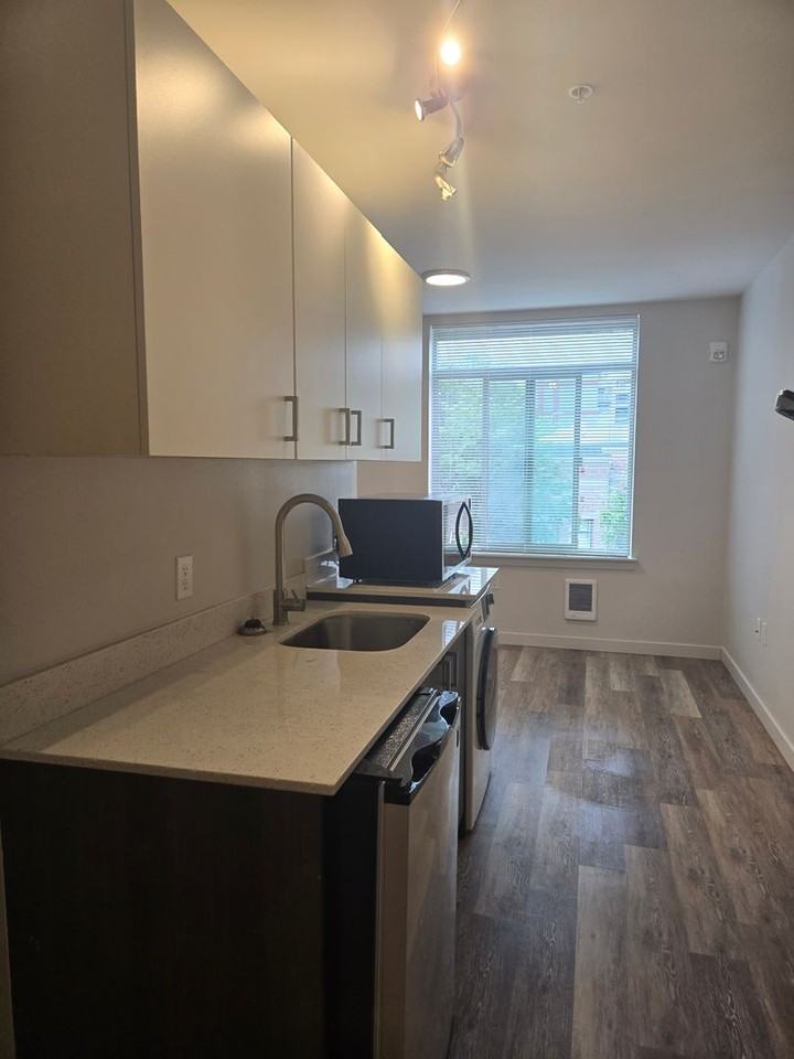 Experience Luxury Living at Bode 125: Modern Apartments with Top - Photo 2 of 50