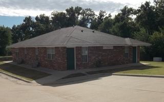 featured image of 120 S Burdick St