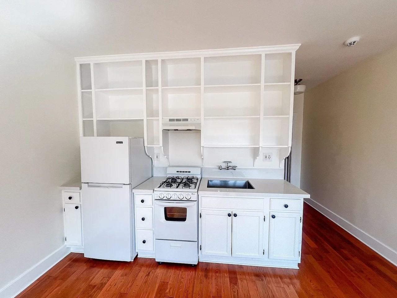 Francis - Photo 2 of 43