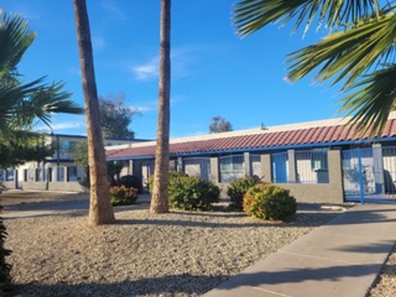 Villa Martel Apartments - Photo 7 of 8