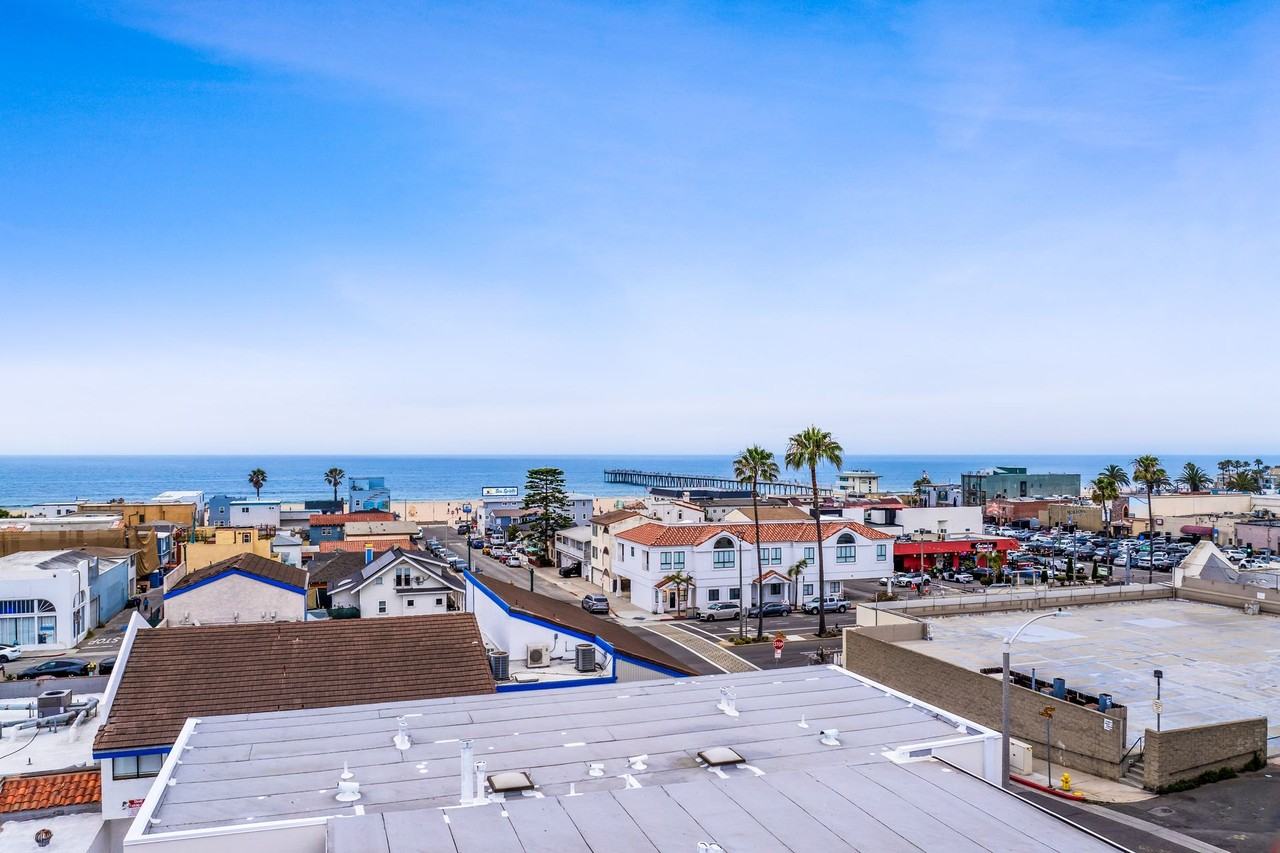 Sea Skiff Apartments – Best Ocean View in Hermosa Beach - Photo 7 of 8