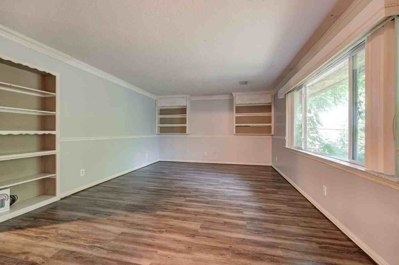6004 Nw 27th St - Photo 7 of 34