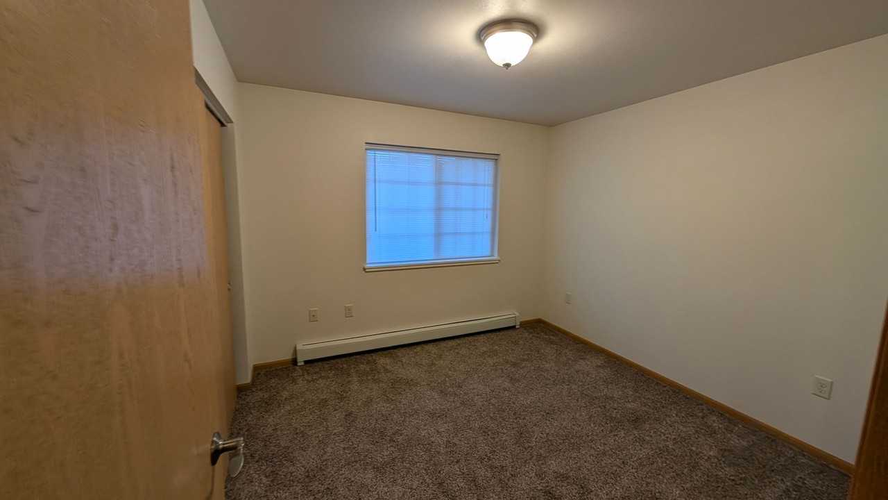 Riverwood Apartments - Photo 7 of 12