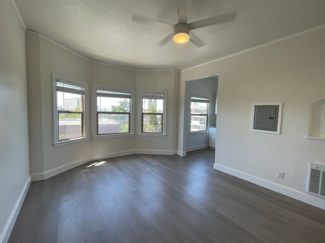 174 41st Street - Photo 3 of 3