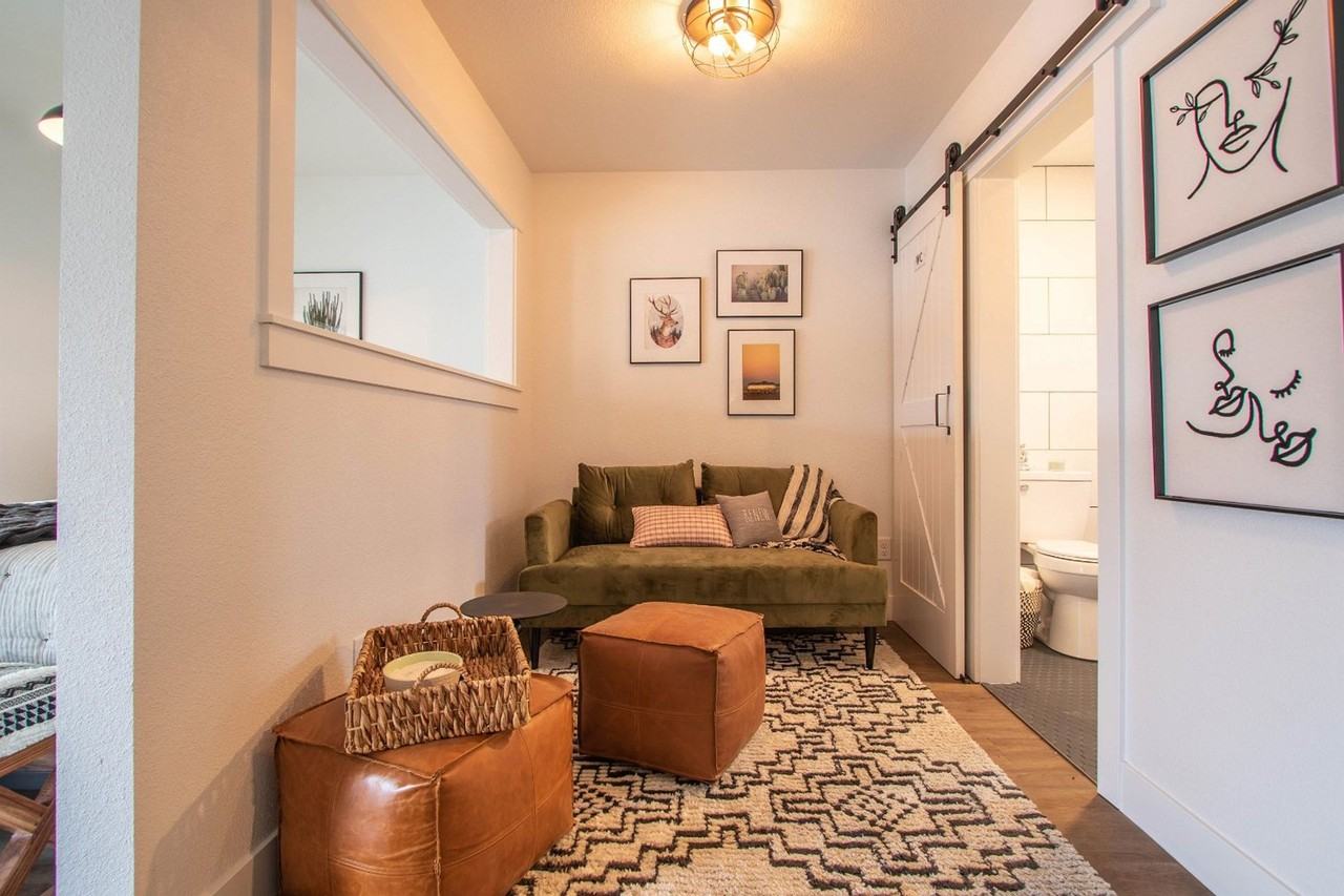 518 North Riverside Avenue - Photo 7 of 21