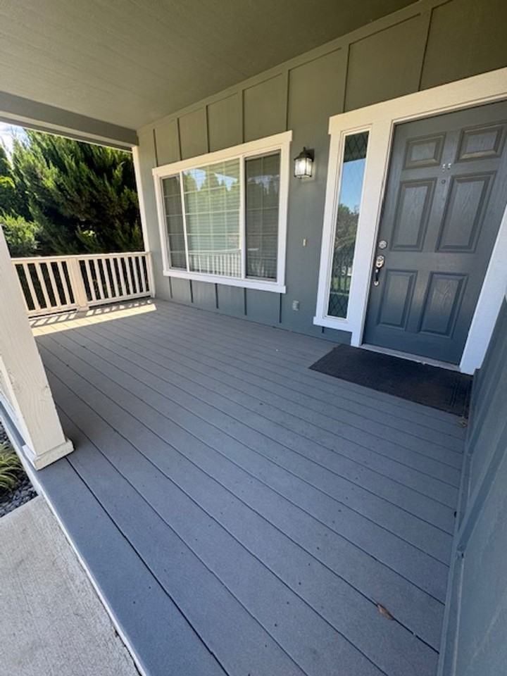 638 Canary Cir - Photo 2 of 32