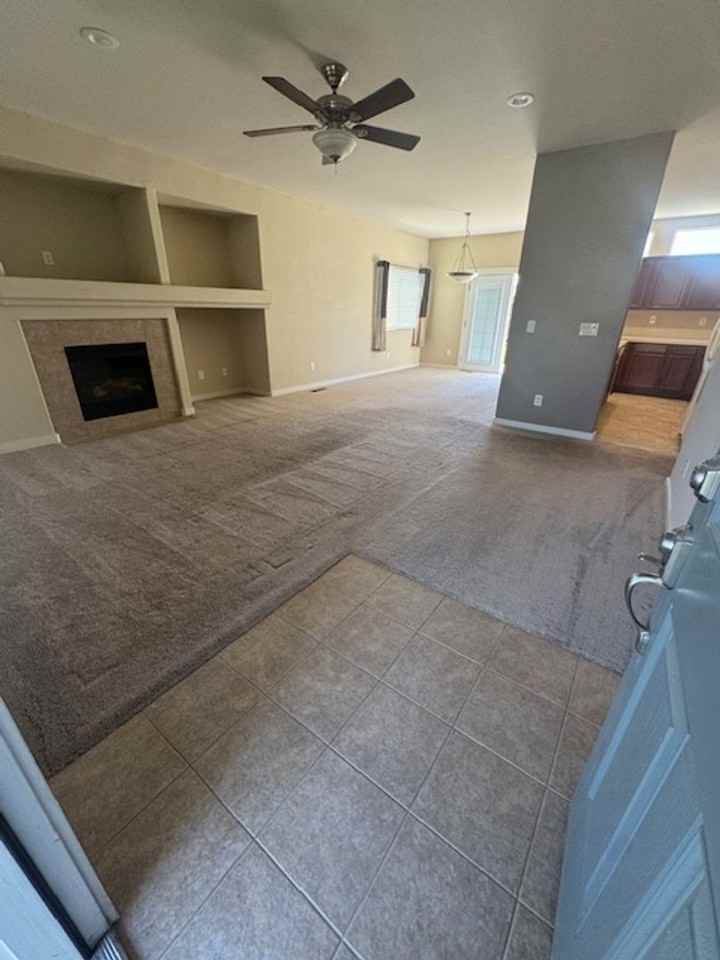 638 Canary Cir - Photo 7 of 32