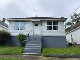 featured image of 4 Poplar St