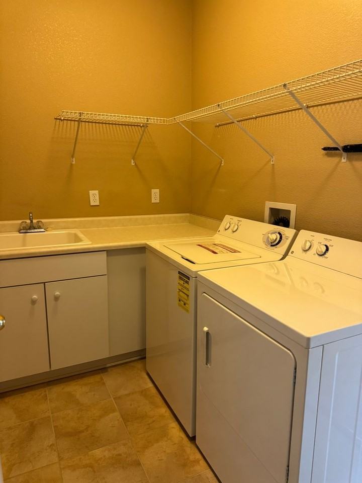 1313 Partridge Dr - Photo 5 of 12