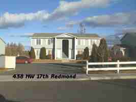 featured image of 438 Nw 17th St