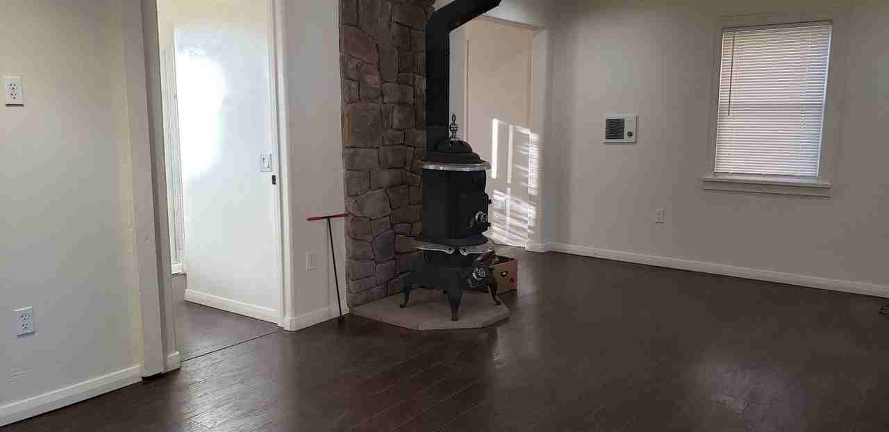 57 N 200 W - Photo 2 of 14