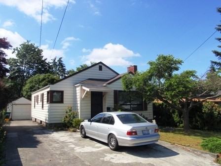 549 Ne 89th St - Photo 2 of 31