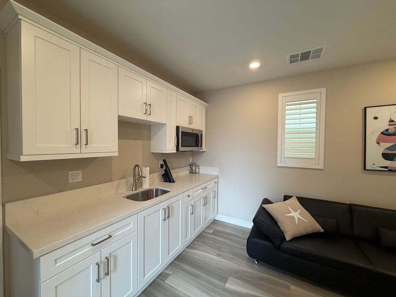 1734 Artemisia Ct - Photo 7 of 22