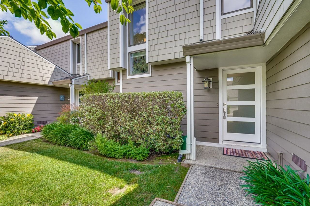 1268 Setareh Ct - Photo 2 of 35