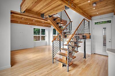 1991 Gilman Dr W - Photo 2 of 16