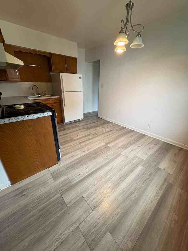 515 W Oak St #A - Photo 2 of 13