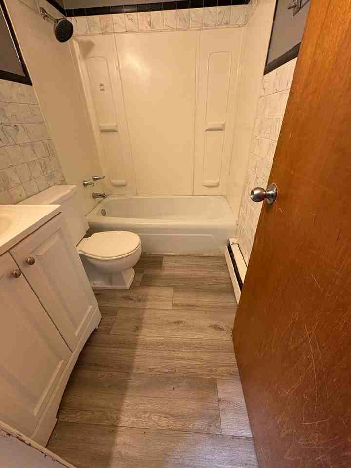 515 W Oak St #A - Photo 7 of 13